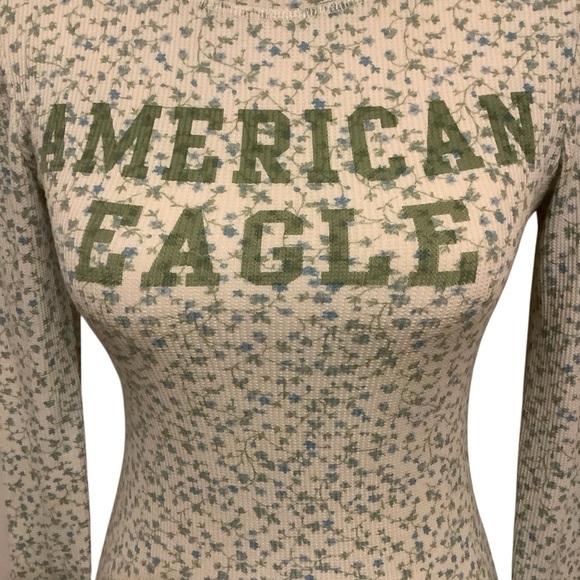 American Eagle Outfitters Floral Print Long Sleeve Waffle T-Shirt/ Size S - Picture 5 of 12